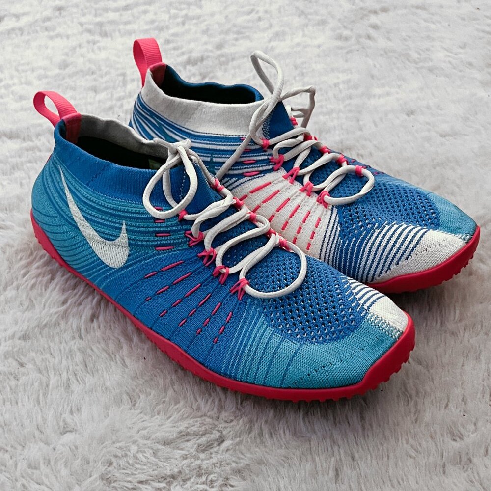 Nike Flyknit Gym Shoes